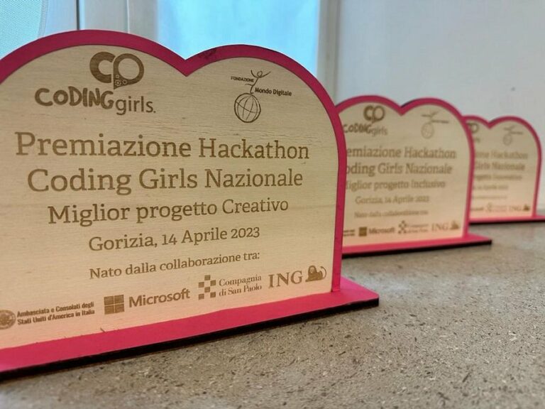 Premi dell'hackaton del progetto Coding Girls